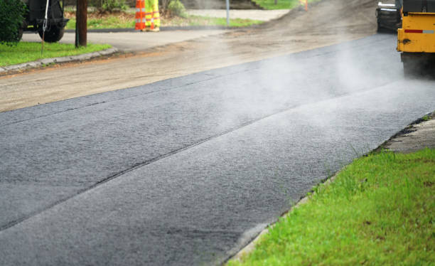 Best Affordable Driveway Paving  in Quincy, FL